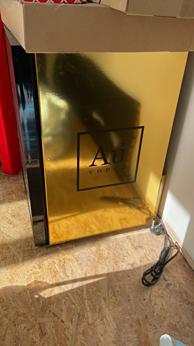 Vodka gold gloss tabletop - au,