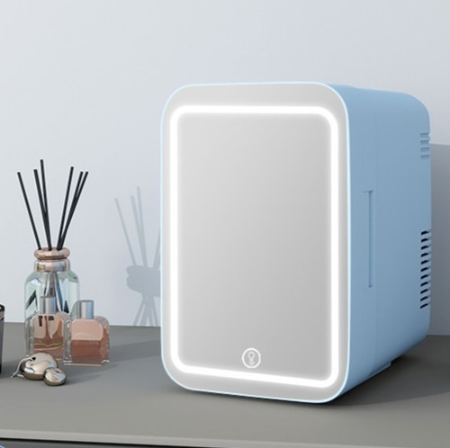 Portable mini fridge with - mini,