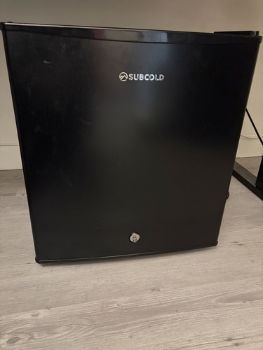 Subcold black table - subcold,