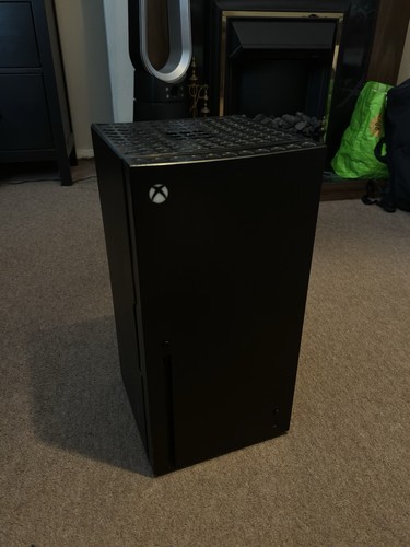 Xbox series ukonic table - x,
